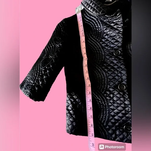 Viktor & Rolf Stunning Quilted Satin short Jacket EUC in black XS